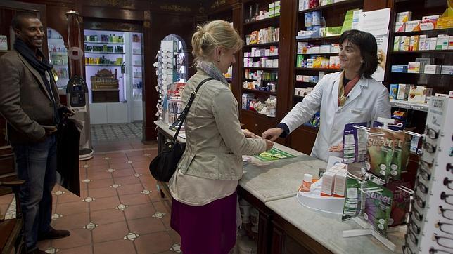 Aumenta la oposición a la subasta de medicamentos