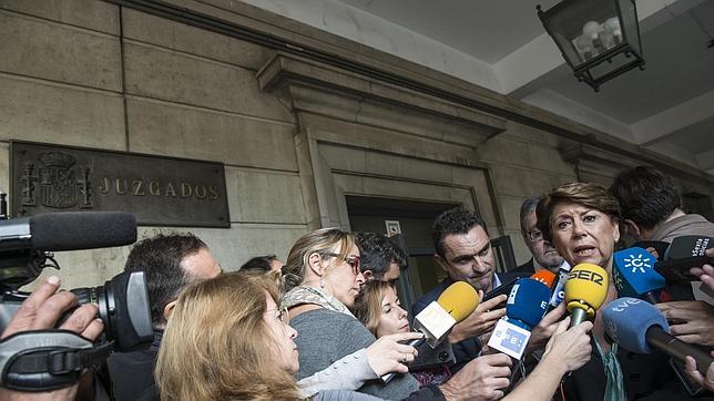 El BEI mantiene, de momento, a Magdalena Álvarez