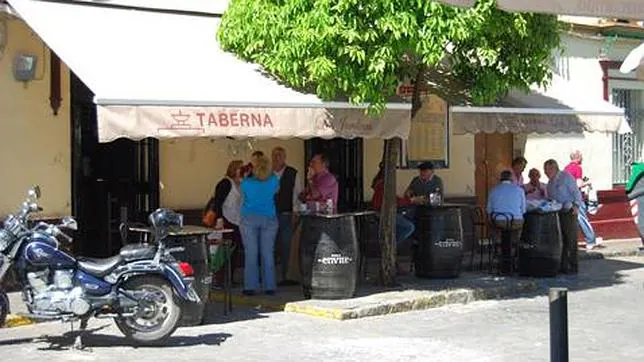 Tapa y bebida a 3,50 euros: la ruta por los bares de Dos Hermanas
