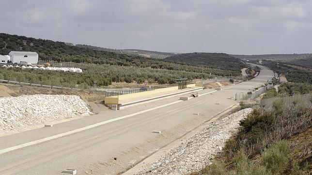 Eje Sevilla-Antequera: polémica por el AVE «enterrado»