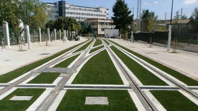 La Junta tarda un año en firmar la adenda al convenio del Metro de Granada