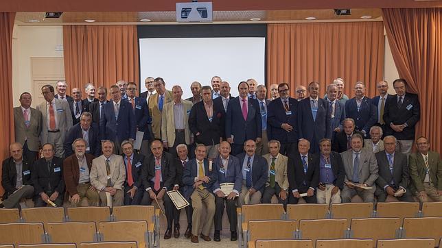La generación del 64 del Portaceli, juntos 50 años después