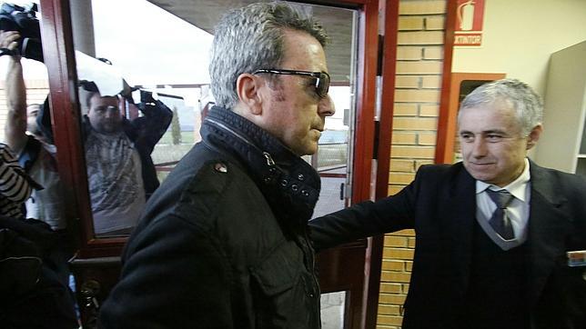 Un preso se queja por el «trato de favor» que recibe Ortega Cano en prisión