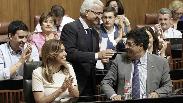 El Parlamento aprueba por unanimidad la Ley de Transparencia