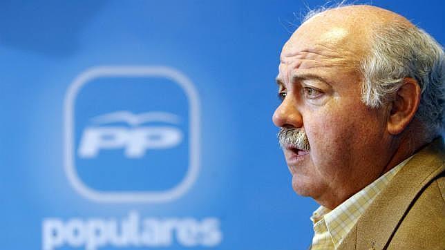 El PP avisa del cierre de camas y el 85% de centros de salud de tarde
