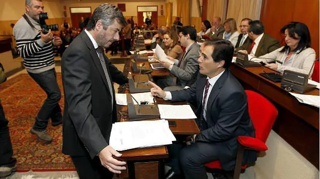 El alcalde de Córdoba denuncia que la Junta debe más de 4 millones por políticas sociales