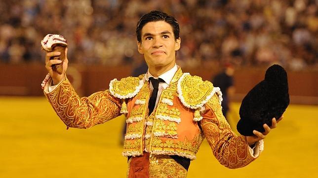 El novillero Pablo Aguado gana el ciclo promocional de Sevilla