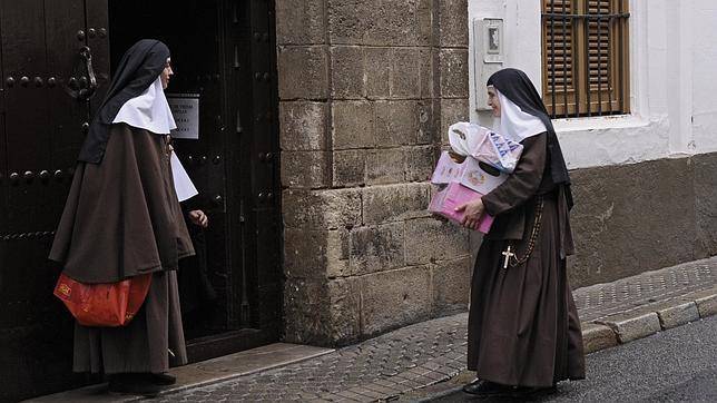 Las Hermanas de la Cruz: 139 años al servicio de los más pobres