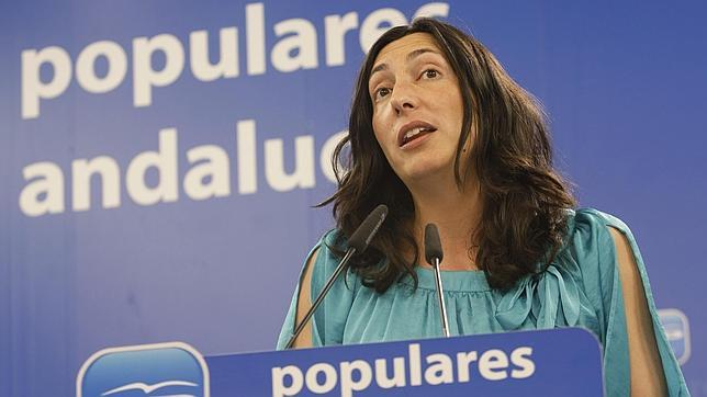 El PP emplaza a Díaz a dejar su «pasión por Madrid y se centre en crear empleo»