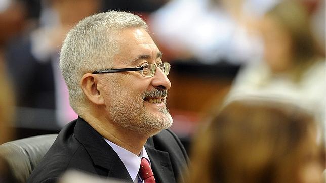 La lista de quienes no tuvieron que justificar ayudas, dos años oculta