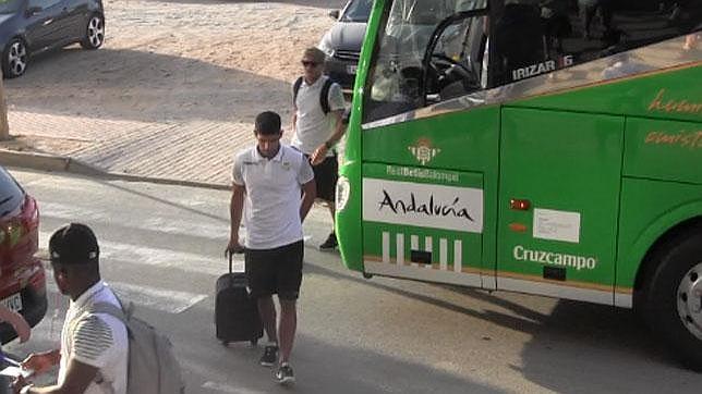El Betis traspasa a Juanfran al Watford