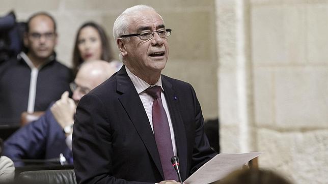 Más de la mitad de las ayudas a cursos de formación ya analizadas está bajo sospecha
