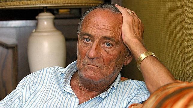 Fallece Gustavo Biosca, defensa del Barça de las «Cinco Copas», a los 86 años