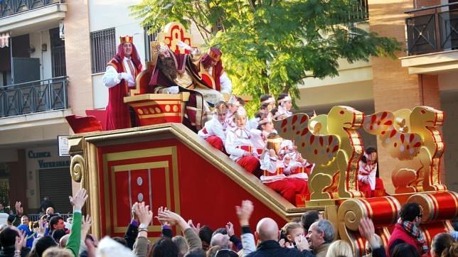 Los Reyes de Alcalá llenan de magia toda la jornada