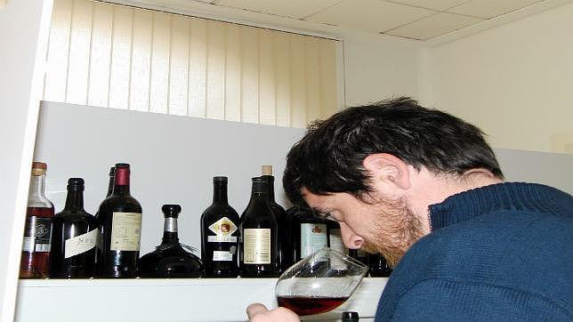 Más de 230 vinos del Marco de Jerez, catados por la Guía Peñín