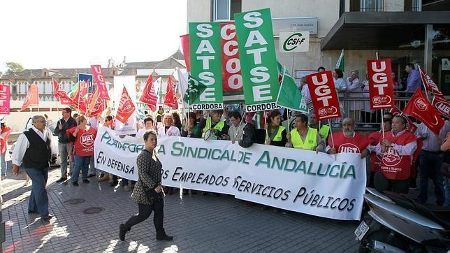 Susana Díaz devolverá el sueldo íntegro a los eventuales sanitarios antes de las elecciones