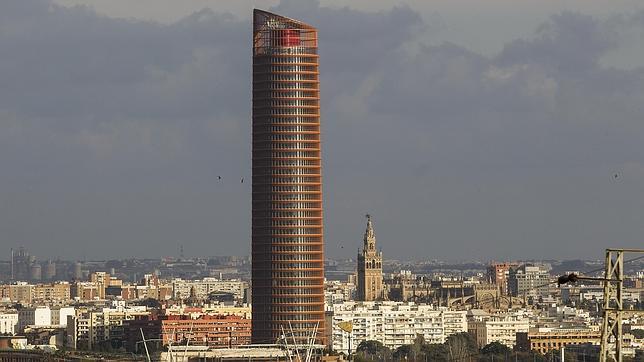 ¿Y si a la obra de Pelli la bautizaran como Torre Betis?