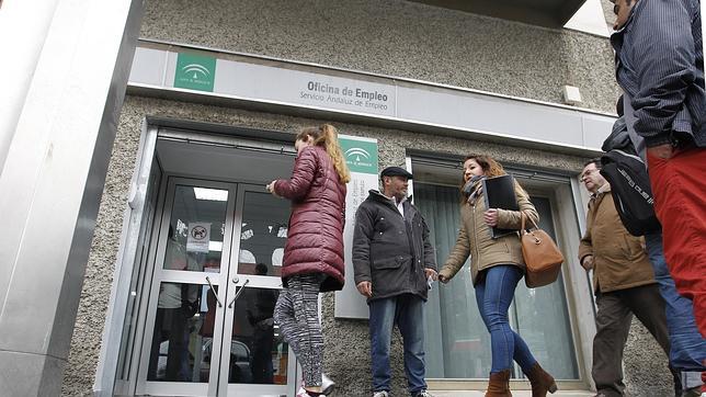 La mayoría de los jóvenes parados en Córdoba apenas si tiene la ESO