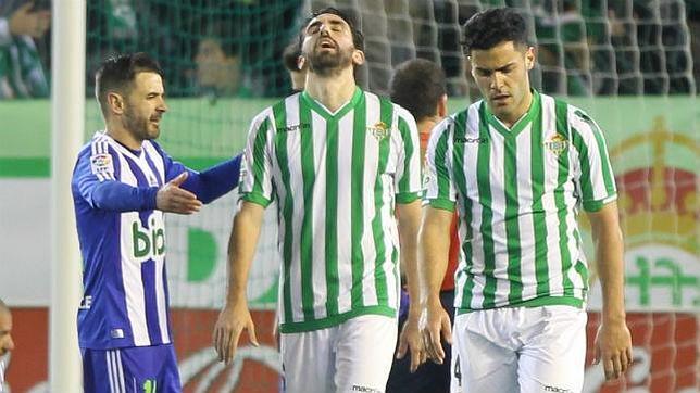 Competición le retira la amarilla a Bruno, que podrá jugar en Albacete