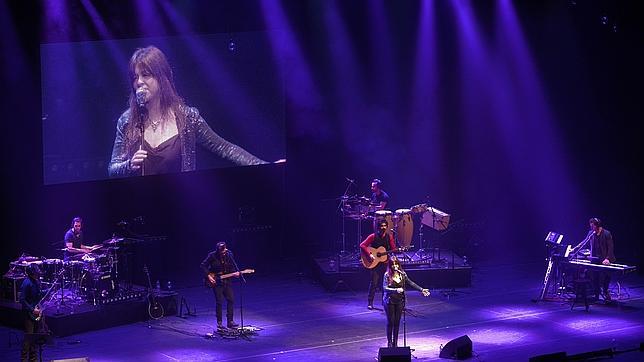 Vanessa Martín durante un concierto reciente