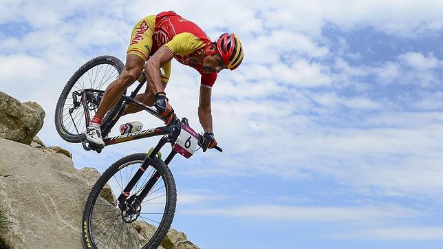 Hermida aporta brillo a la quinta edición de la Andalucía Bike Race