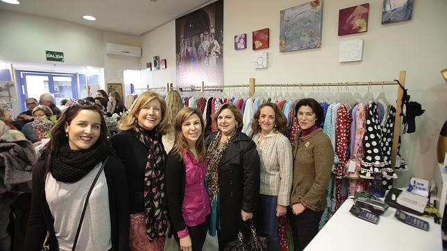 La pintura y la moda flamenca se unen en la boutique de Fabiola