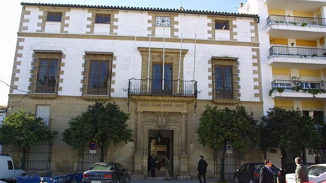 El candidato andalucista fue concejal en el Ayuntamiento de esta localidad gaditana