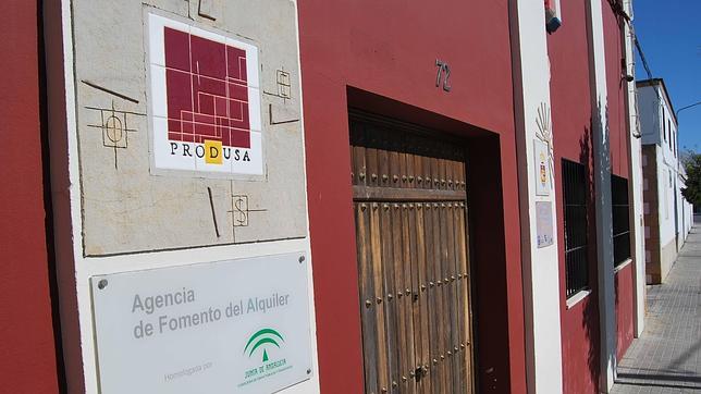 Comienza a funcionar en Utrera el servicio de «Andalucía Orienta»