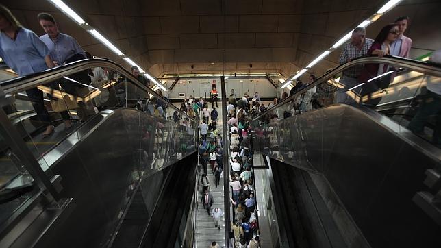 La reunión entre empresa y comité no evita la huelga del metro de Sevilla