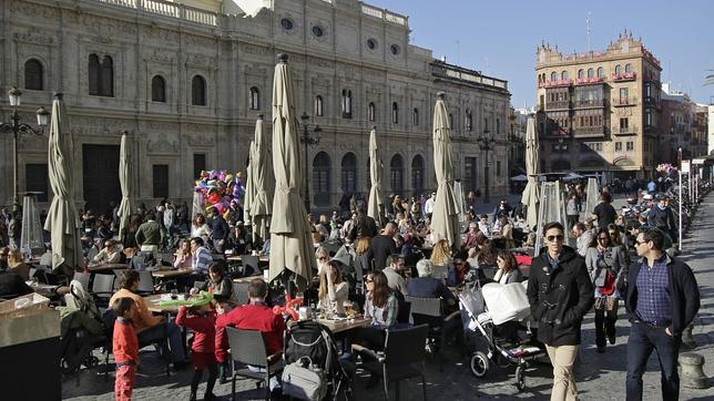 Sevilla cierra el «mejor febrero» de su historia, con 282.707 pernoctaciones