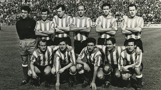 El Córdoba ganó en la única visita del Atlético como campeón de Liga