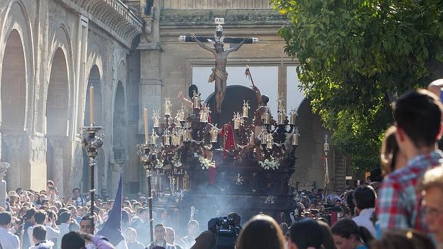 Martes de calor y bulla hacia la Catedral