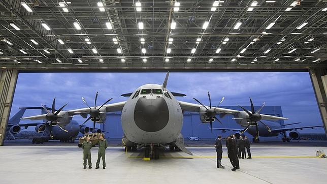 Airbus destituye al director del A400M y le releva un alemán