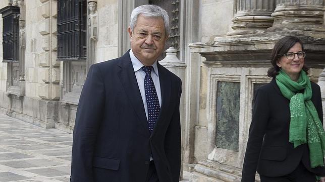 Vallejo: «Sólo materializaba el pago de las ayudas de Empleo»