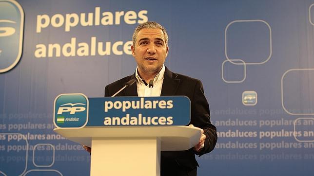 El PP cree que un PSOE «cercado por la justicia» no facilita la investidura