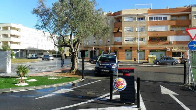 Termina en prisión tras robar un coche en Jerez