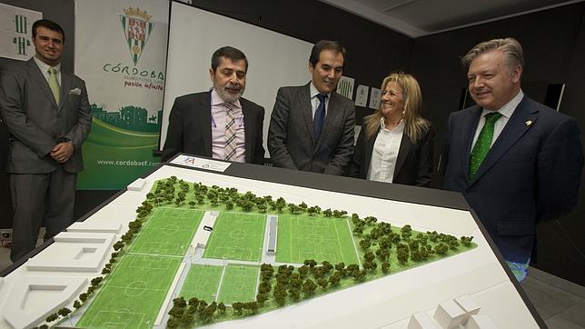 El Ayuntamiento cede los terrenos de la Ciudad Deportiva a la Fundación CCF