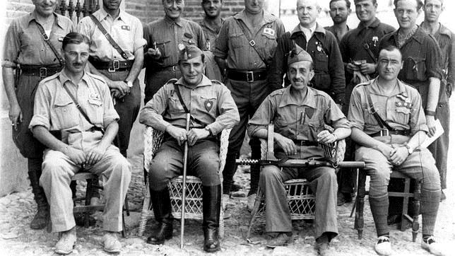 El Ayuntamiento retira la medalla de Sevilla al comandante Castejón