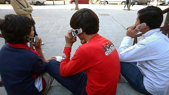 Los jóvenes de Jaén prefieren las relaciones virtuales