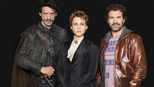 Un colectivo cordobés de sordos audita los subtítulos de «El Ministerio del Tiempo»