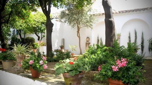 Abre por segundo año consecutivo el patio de la casa de Julio Romero de Torres