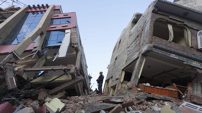 Un bombero de Córdoba viaja a Nepal para colaborar tras el nuevo terremoto