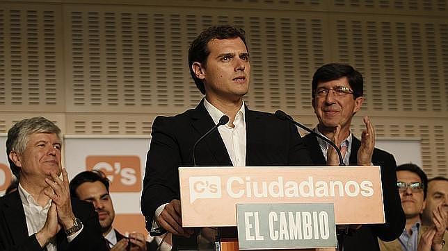 ¿Un pacto secreto del PSOE y Ciudadanos para echar al PP de los ayuntamientos de Andalucía?