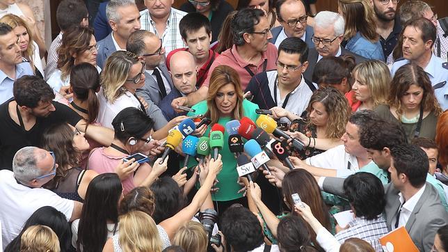 Susana Díaz, sobre la imputación de Chaves: «La pena del telediario está siendo excesiva»