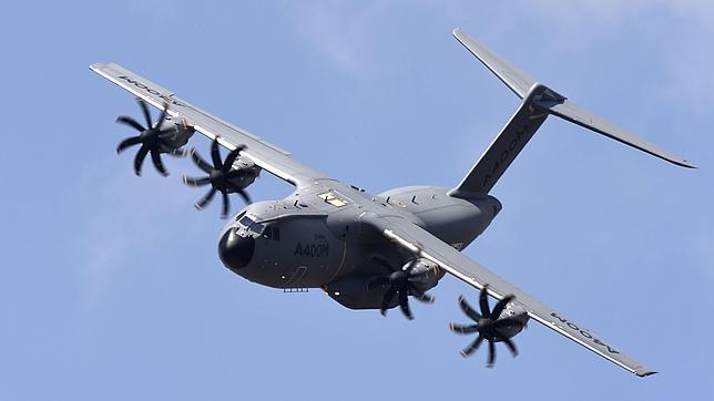 La entrega a Defensa de su primer A400M se retrasa al menos hasta mayo de 2016