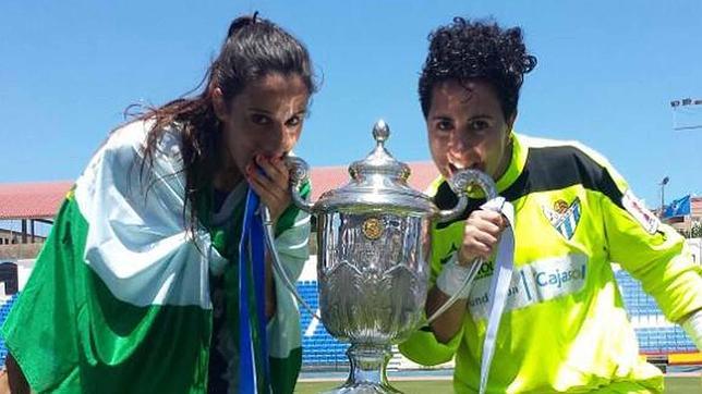 Siete deportistas de Utrera destacan en el mundo del fútbol femenino