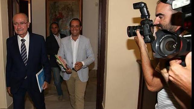 El pacto con Ciudadanos en el ayuntamiento permite ahorrar 1,1 millones en sueldos