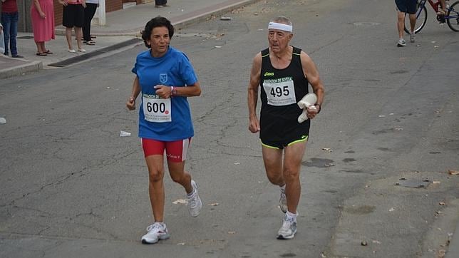 «Tengo 83 años y corro 10 kms diarios. Me siento bien. ¿Por qué iba a dejarlo?»