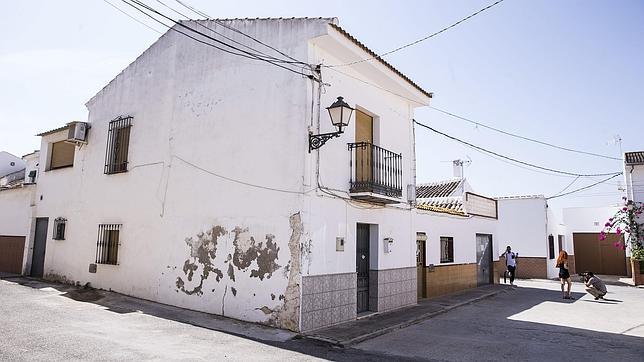 Hallan muertos a una mujer y a un hombre en una vivienda de Mollina, en Málaga