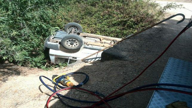 Herido al caerse con su coche por un puente en la Sierra de Cádiz